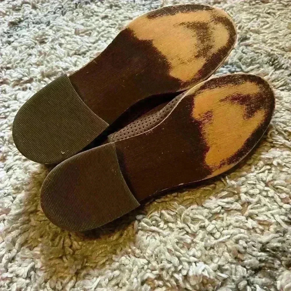 SUSINA suede loafers size 8